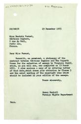 Letter from Susan Daniell at The Hogarth Press to Béatrix Vernet at Éditions Seghers (19/12/1973)