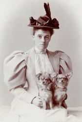Image of sepia photograph of Edith Wharton taken by E. F. Cooper c1895